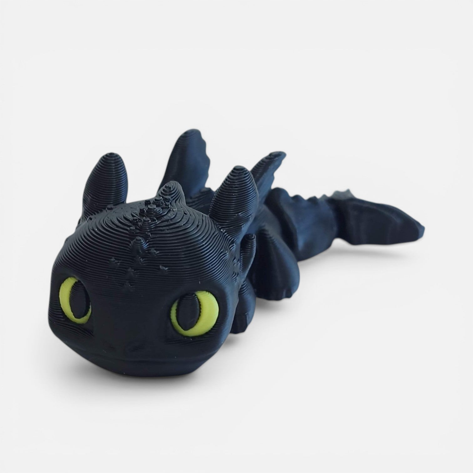 This is a pair of 3D printed dragons – Night Fury and Light Fury