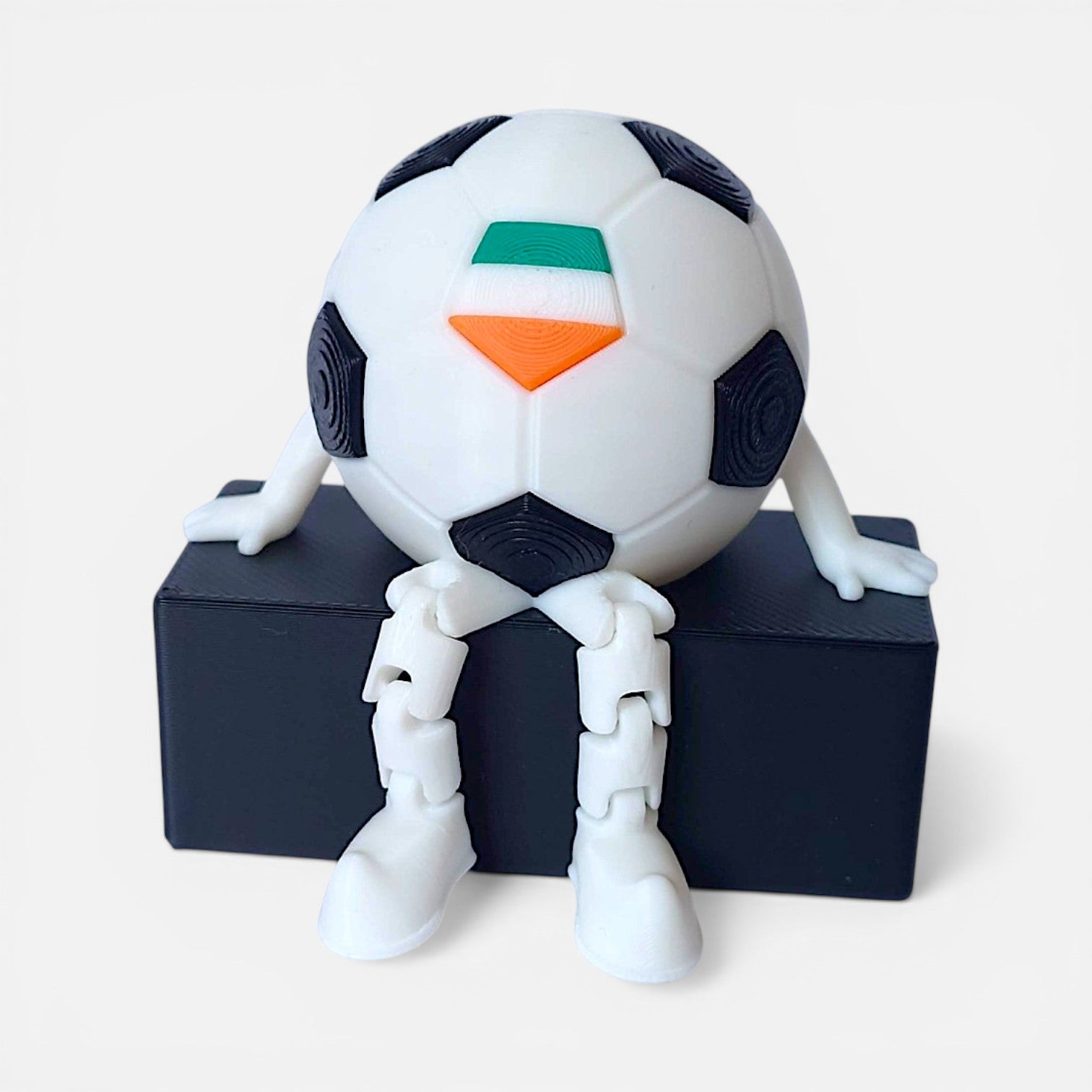 3D-printed soccer buddy