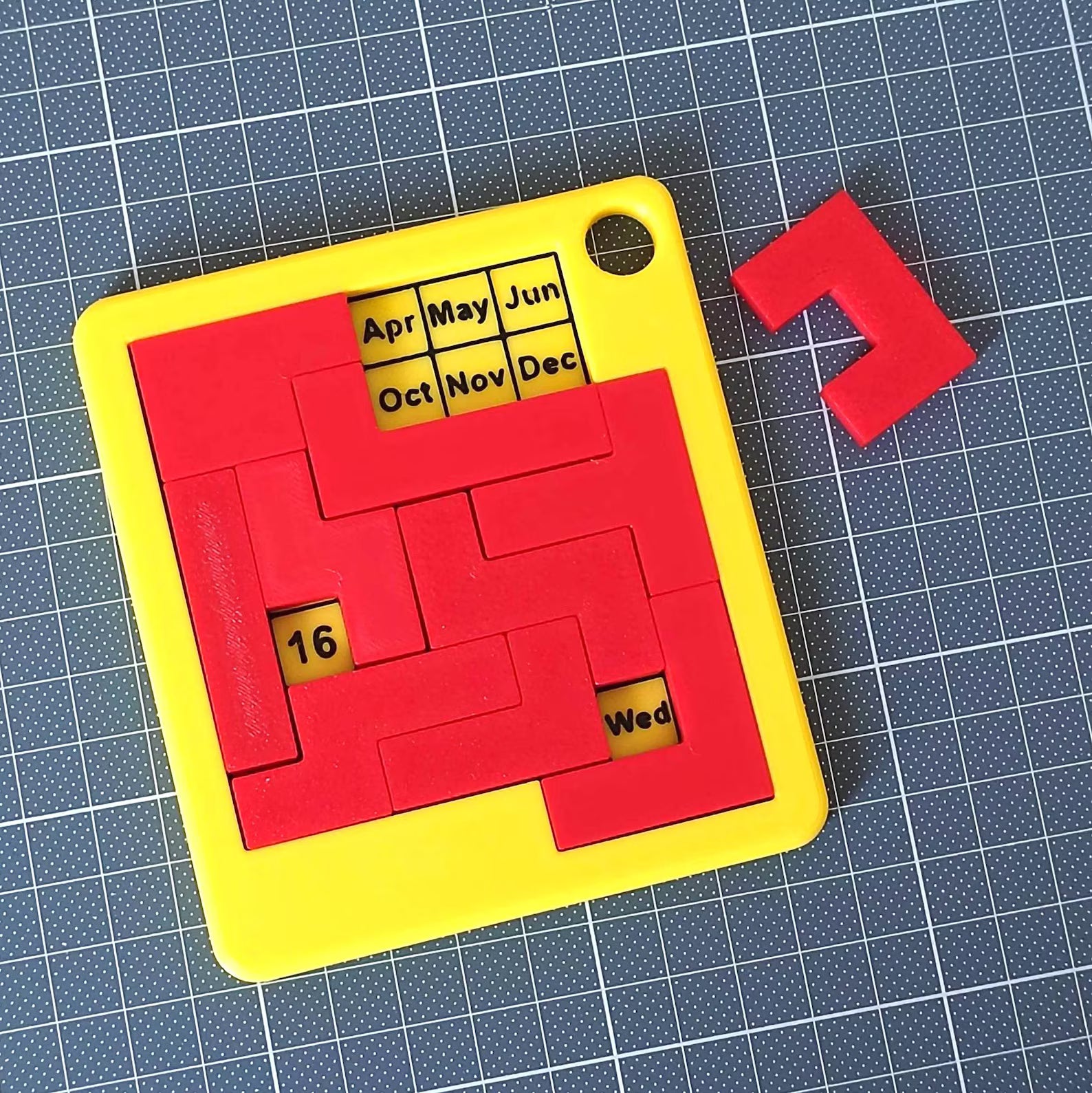 3D Printed Daily Calendar Puzzle